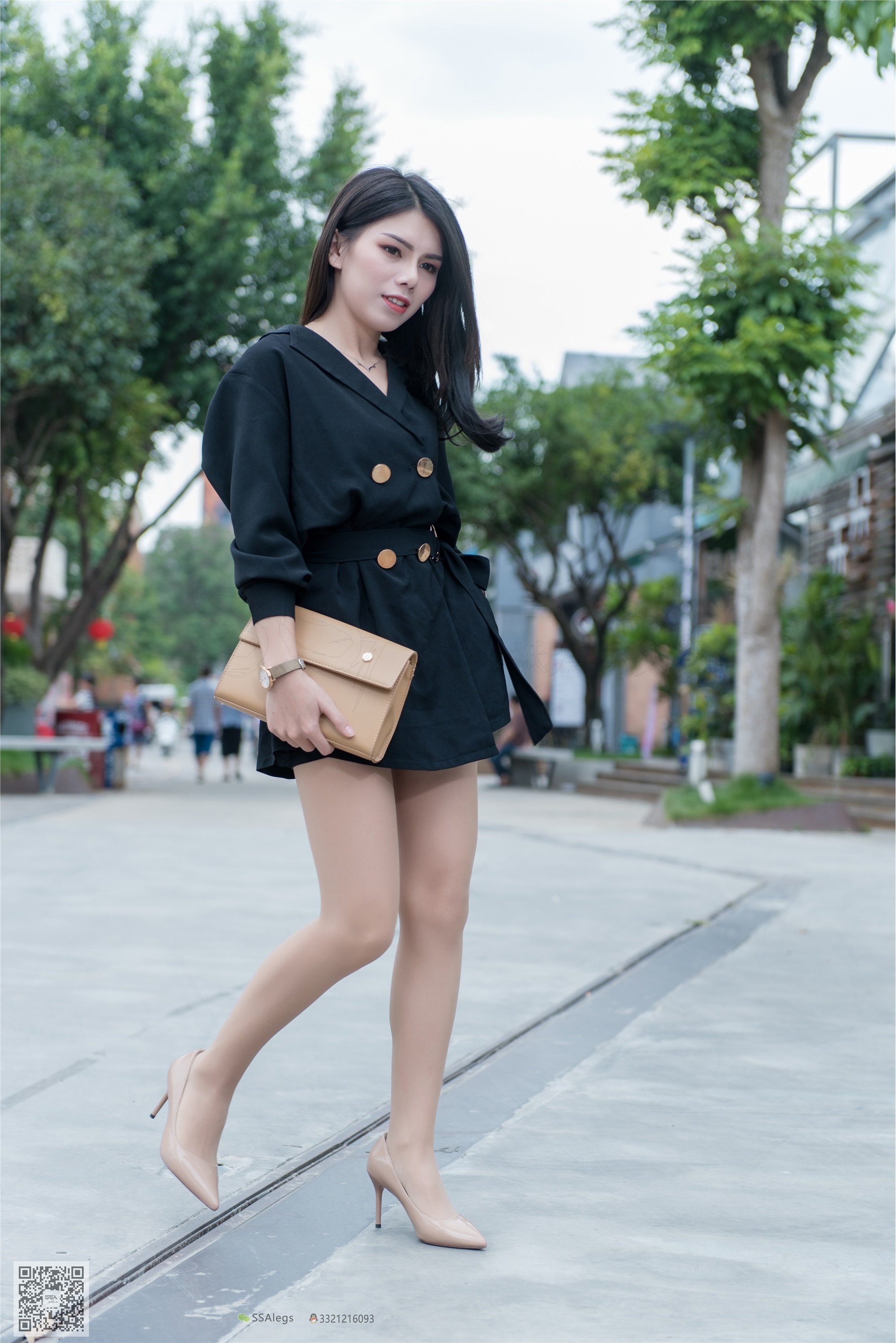 SSA丝社 NO.024 芷沫 高冷混血女王芷沫肉丝街拍